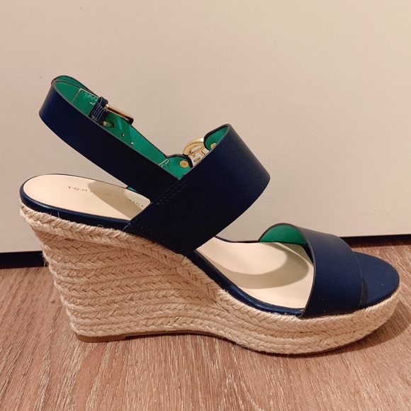 Tommy Hilfiger platform Sandal - Picture 12 of 16